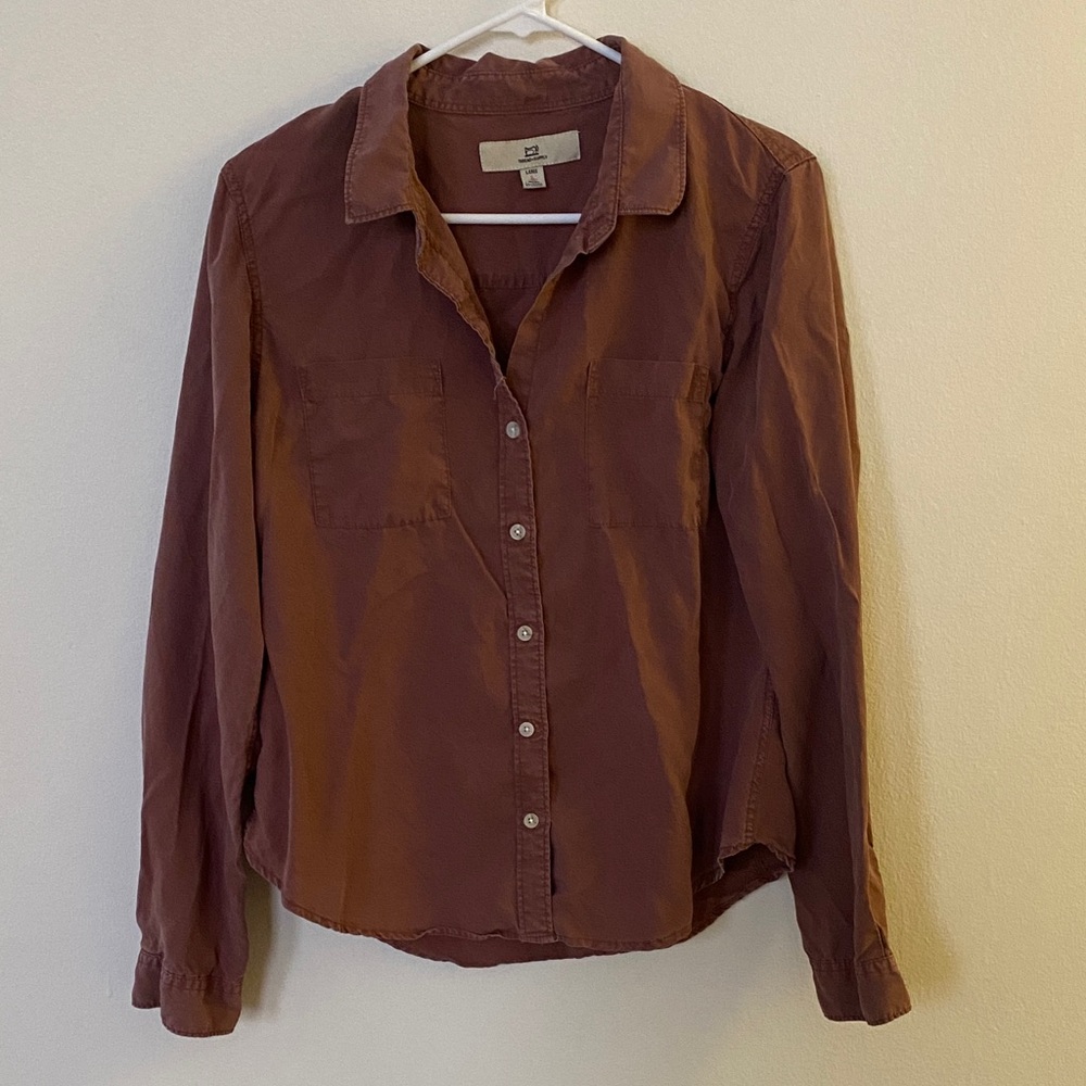100% Lyocell Thread & Supply Button Down in Mocha Terracotta